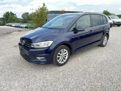 Gebraucht VW Touran Comfortline 150 PS (110 kW) 2016 Blau Van / Kleinbus