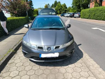 Gebraucht Honda Civic 99 PS (72 kW) 2010 Grau Limousine