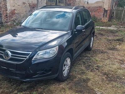 Schwarz Gebraucht 2010 VW Tiguan SUV | 4.600 € (Fairer Preis)