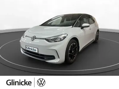 Gebraucht VW ID.3 Pro 150 kW (204 PS) 2024 Gletscherweiß metallic Kleinwagen