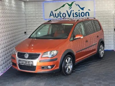 Gebraucht VW Touran Cross 140 PS (102 kW) 2007 Rot Van / Kleinbus