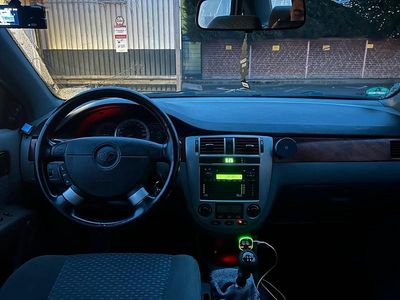 Begagnad Chevrolet Nubira 122 HK (89 kW) 2004 Blå Sedan