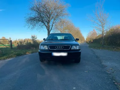Gebraucht Audi A6 125 PS (91 kW) 1996 Schwarz Limousine