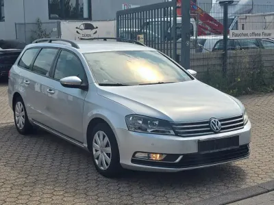 Gebraucht VW Passat Trendline 140 PS (102 kW) 2011 Silber Kombi