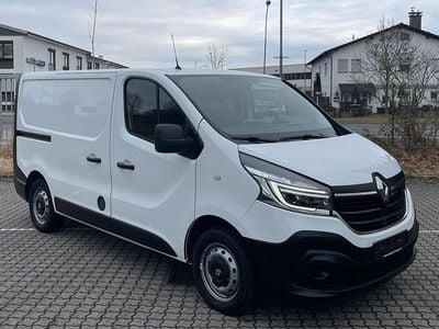 Weiß Gebraucht 2021 Renault Trafic Van / Kleinbus | 12.480 € (Fairer Preis)