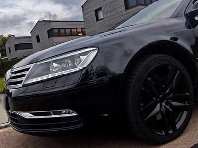 Second-hand VW Phaeton 239 CP (175 kW) 2013 Negru Berlinǎ