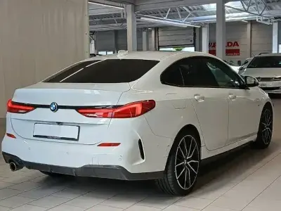 Gebraucht BMW 218 M Sport 136 PS (100 kW) 2024 Alpinweiss iii Coupé