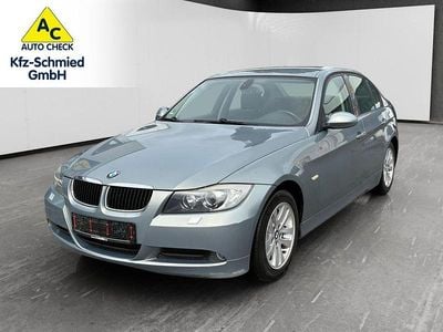 Gebraucht BMW 318 143 PS (105 kW) 2008 Blau Limousine