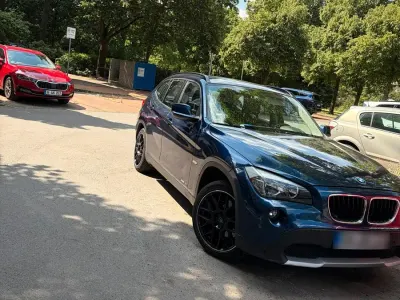 Gebraucht BMW X1 143 PS (105 kW) 2011 Blau SUV