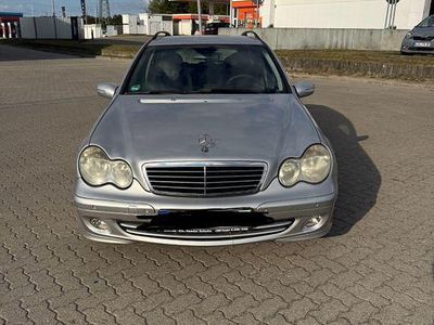 Mercedes C200