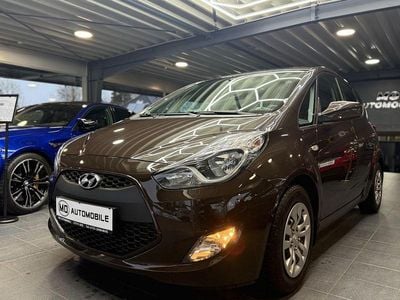 Braun Gebraucht 2017 Hyundai ix20 YES! Kleinwagen | 10.499 € (Fairer Preis)