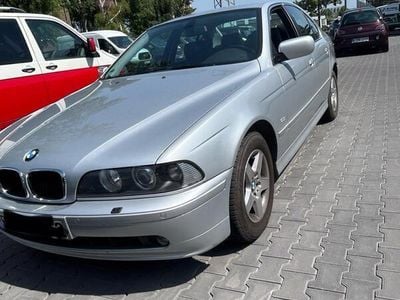 BMW 525