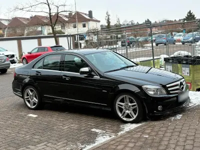 Gebraucht Mercedes C350 272 PS (200 kW) 2008 Schwarz Limousine