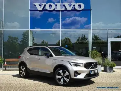 Gebraucht Volvo XC40 Ultimate 261 PS (191 kW) 2023 736 bright dusk metallic SUV