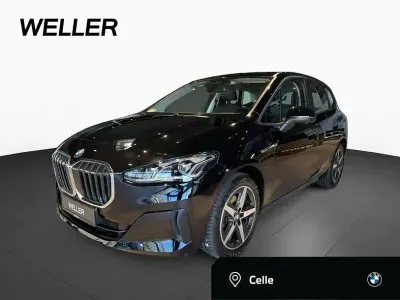 Używany BMW 218 Luxury Line 136 KM (100 kW) 2022 Czarny Minivan