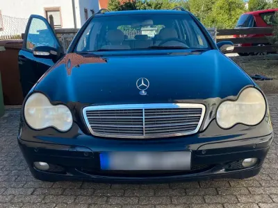 Gebraucht Mercedes C180 105 PS (77 kW) 2003 Blau Kombi