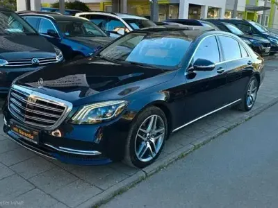 Gebraucht Mercedes S560 AMG 469 PS (344 kW) 2020 Blau Limousine