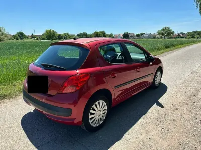 Gebraucht Peugeot 207 Urban Move 95 PS (69 kW) 2008 Rot Limousine