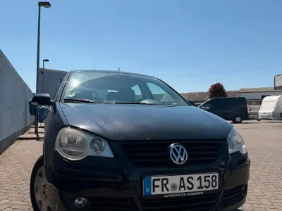 Käytetty VW Polo 80 HP (58 kW) 2007 Musta Viistoperä