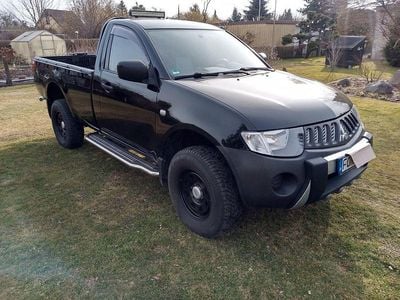 Gebraucht Mitsubishi L200 136 PS (100 kW) 2006 Schwarz Pickup