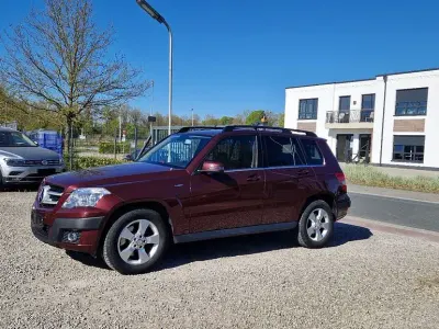 Używany Mercedes GLK220 170 KM (125 kW) 2009 Czerwony SUV