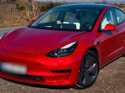 Gebraucht Tesla Model 3 RWD 208 kW (283 PS) 2022 Rot Limousine