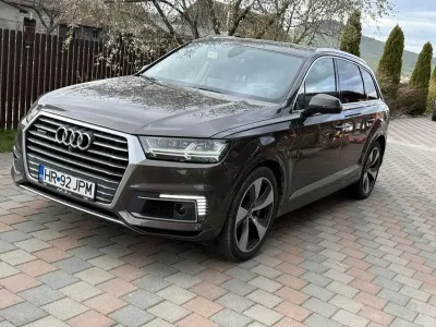 Gebraucht Audi e-tron 339 kW (462 PS) 2018 Braun SUV