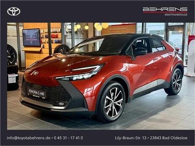 Orange Neu 2025 Toyota C-HR SUV | 39.470 €