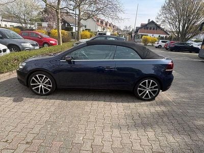 Usata VW Golf Cabriolet Exclusive 140 CV (102 kW) 2015 Blu Cabrio