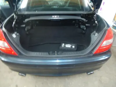 Second-hand Mercedes SLK200 145 CP (106 kW) 2008 Albastru Cabrio
