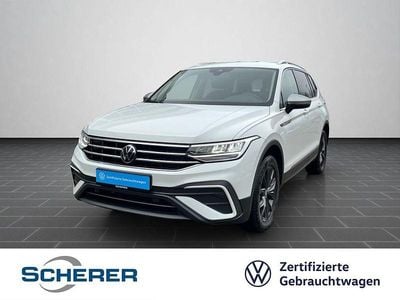 Pure white Gebraucht 2024 VW Tiguan Allspace Life SUV | 32.490 € (Guter Preis)