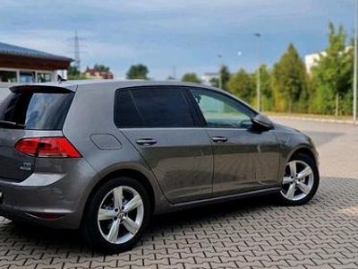 VW Golf VII