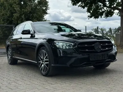 Gebraucht Mercedes E220 All-Terrain 194 PS (142 kW) 2020 Schwarz Kombi