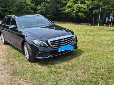 Mercedes E220