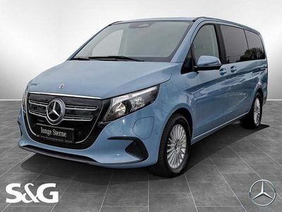 Second-hand Mercedes EQV300 150 kW (204 CP) 2024 Albastru Monovolum