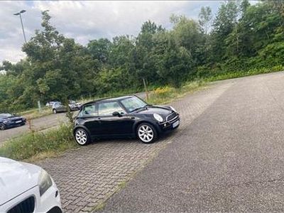 Gebraucht Mini Cooper 90 PS (66 kW) 2002 Schwarz Kleinwagen