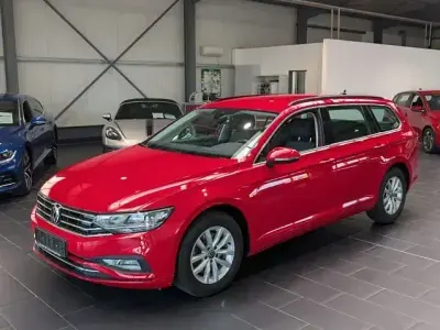 Brugt VW Passat Business 122 HK (89 kW) 2023 Rød Stationcar