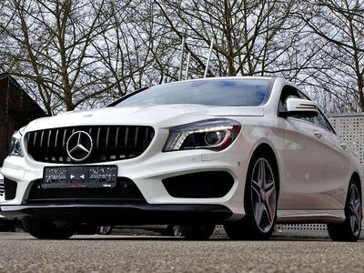 Usata Mercedes CLA200 AMG line 136 CV (100 kW) 2015 Bianco Berlina
