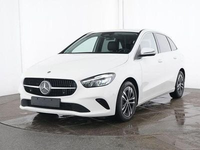 Gebraucht Mercedes B200 Progressive 163 PS (119 kW) 2025 Weiß Van / Kleinbus