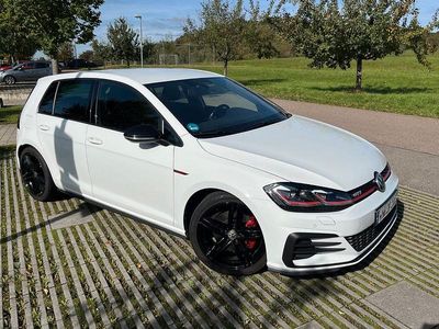 Gebraucht VW Golf VII GTI 230 PS (169 kW) 2017 Weiß Limousine