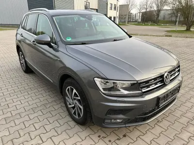 Używany VW Tiguan Sound 150 KM (110 kW) 2018 Szary SUV