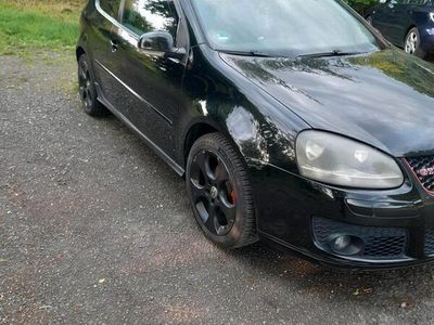 VW Golf V