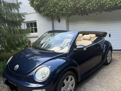 Gebraucht VW New Beetle Highline 102 PS (75 kW) 2003 Blau Kleinwagen