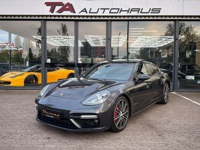 Porsche Panamera Turbo