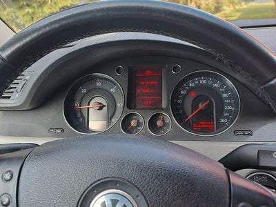 Gebraucht VW Passat Comfortline 140 PS (102 kW) 2006 Kombi