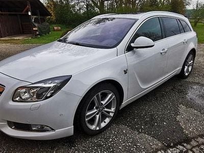 Usata Opel Insignia 194 CV (142 kW) 2012 Bianco Station wagon