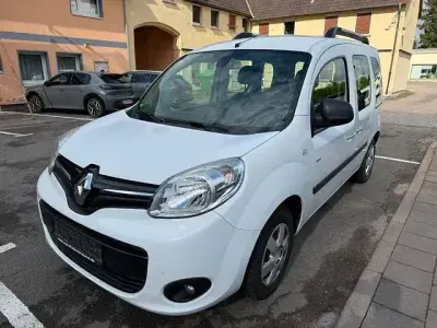 Używany Renault Kangoo LIMITED 114 KM (83 kW) 2017 Biały Minivan