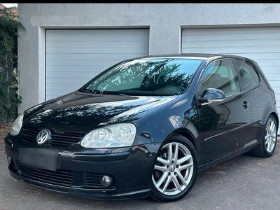 VW Golf V