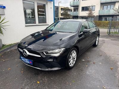 Gebraucht Mercedes CLA200 Shooting Brake 150 PS (110 kW) 2022 Schwarz Kombi