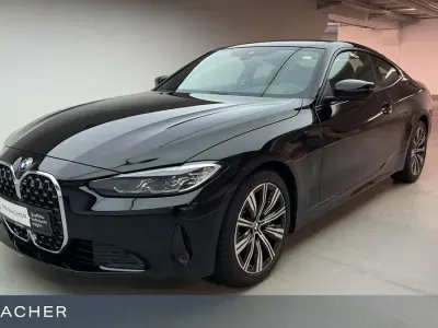 Gebraucht BMW 430 Sport Line 258 PS (189 kW) 2022 Schwarz uni Coupé